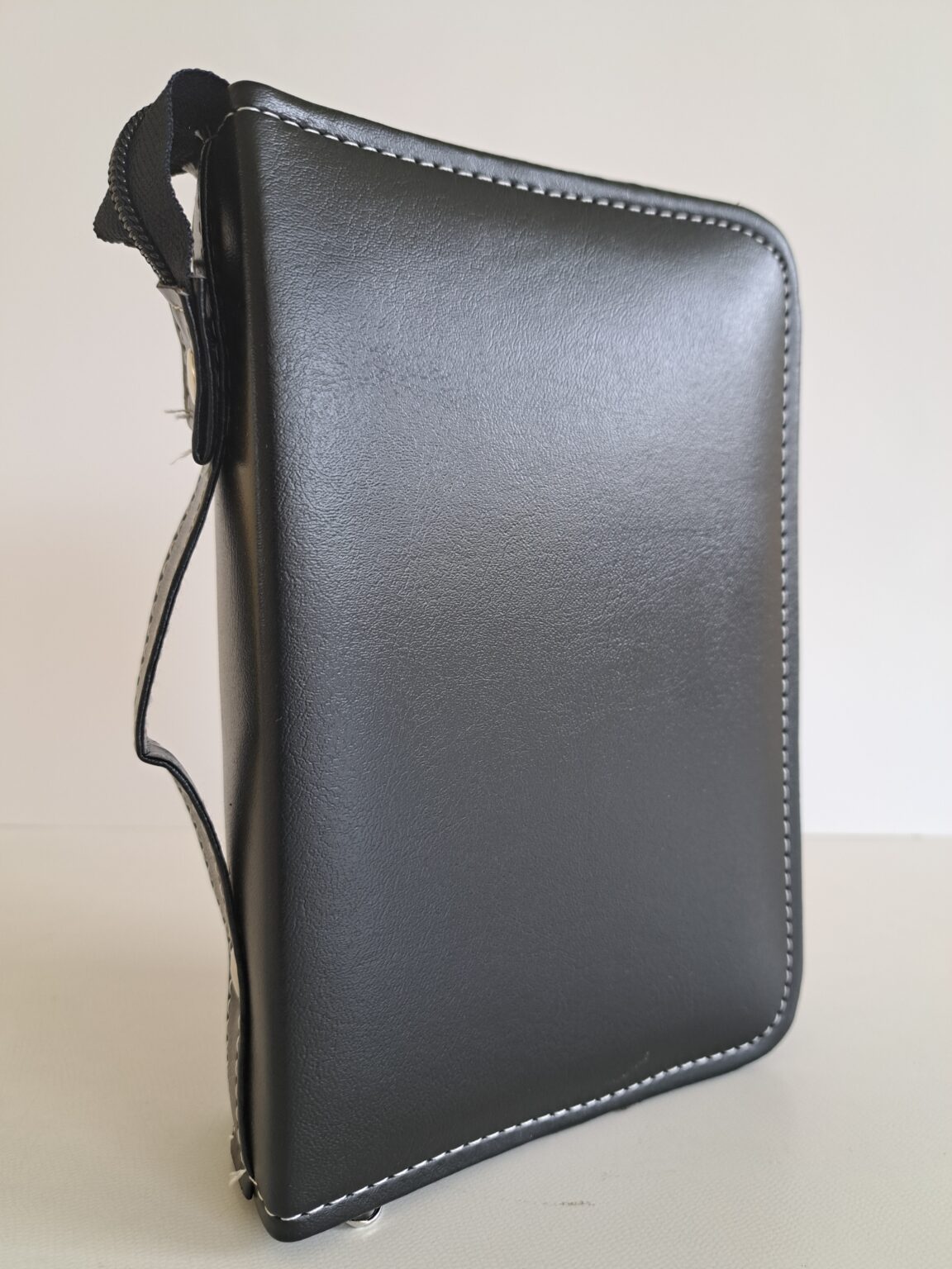 Forro para Biblia Latinoamericana bolsillo varios colores (curpiel)