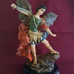 San Miguel Arcángel bulto 30 cm
