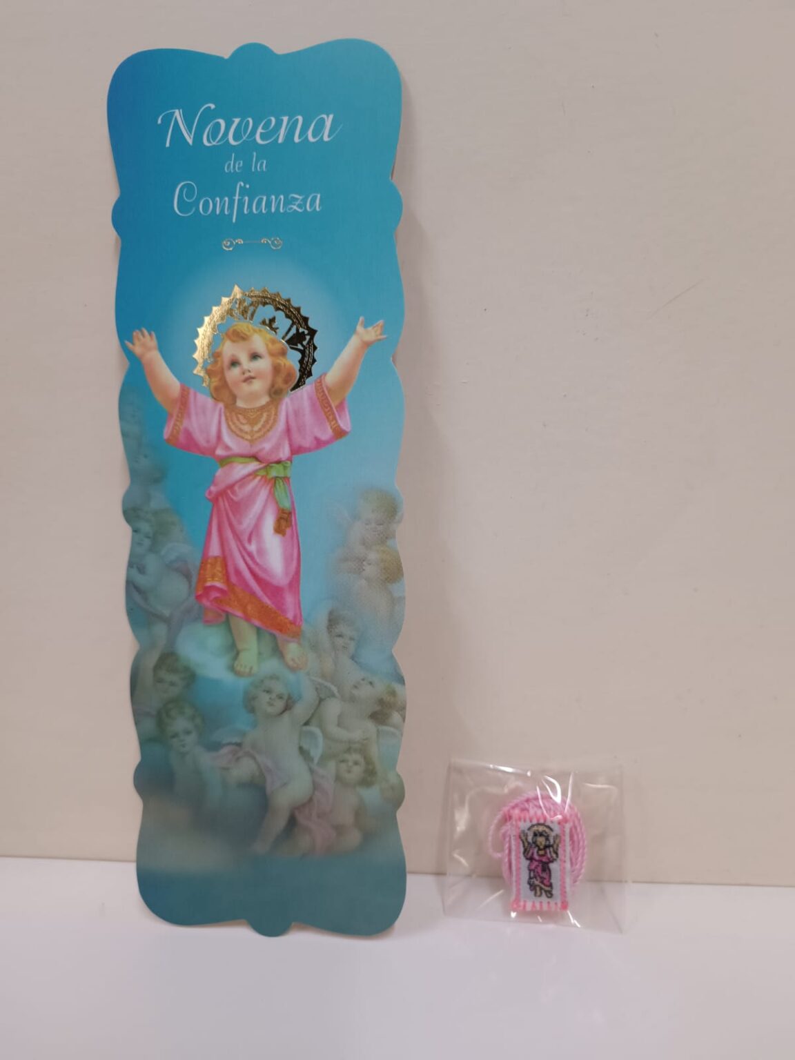 Kit Recuerdo infantil Divino Niño Jesús (10 separadores + 10 mini escapularios)